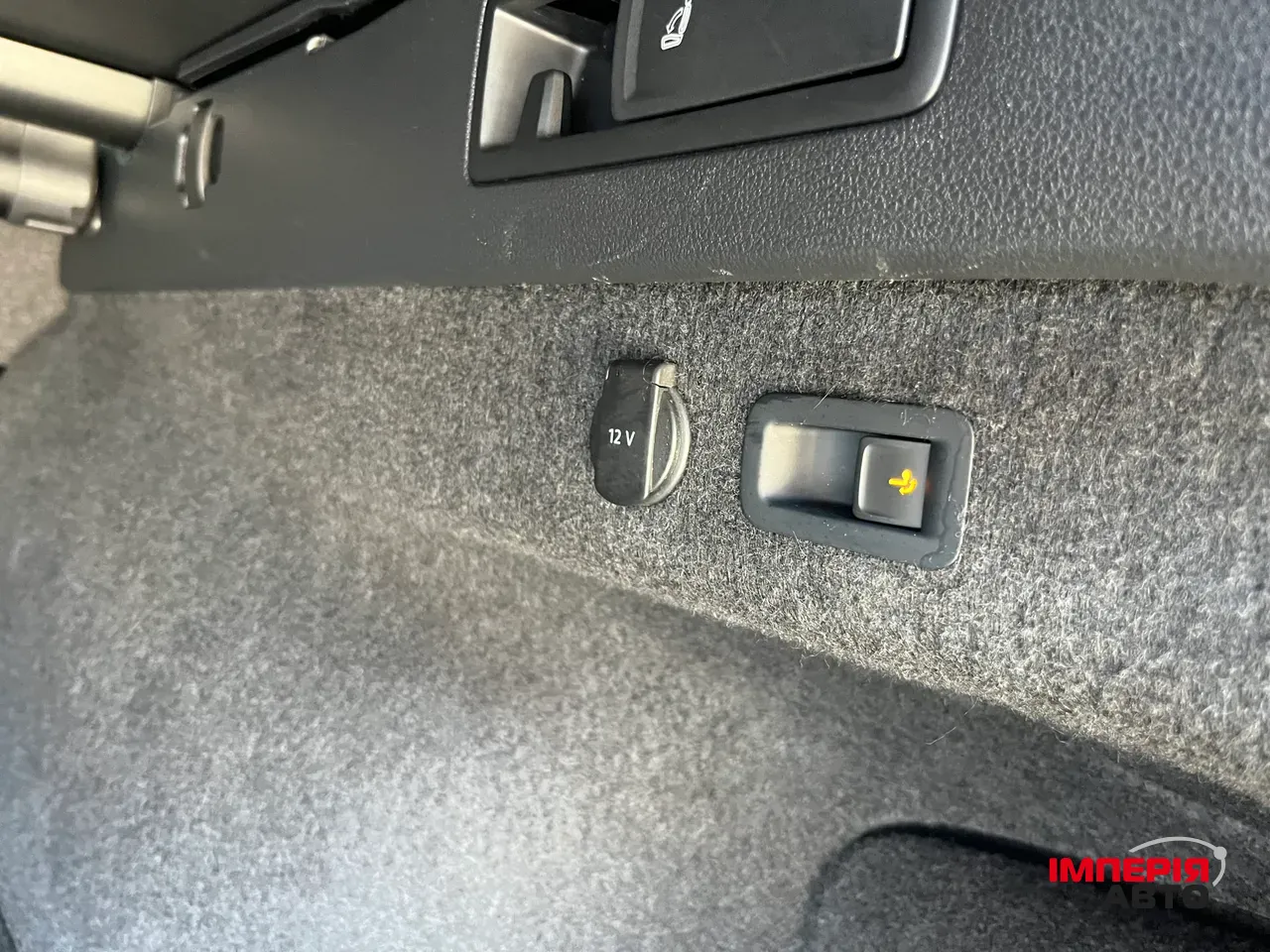 Volkswagen Passat - фото 19