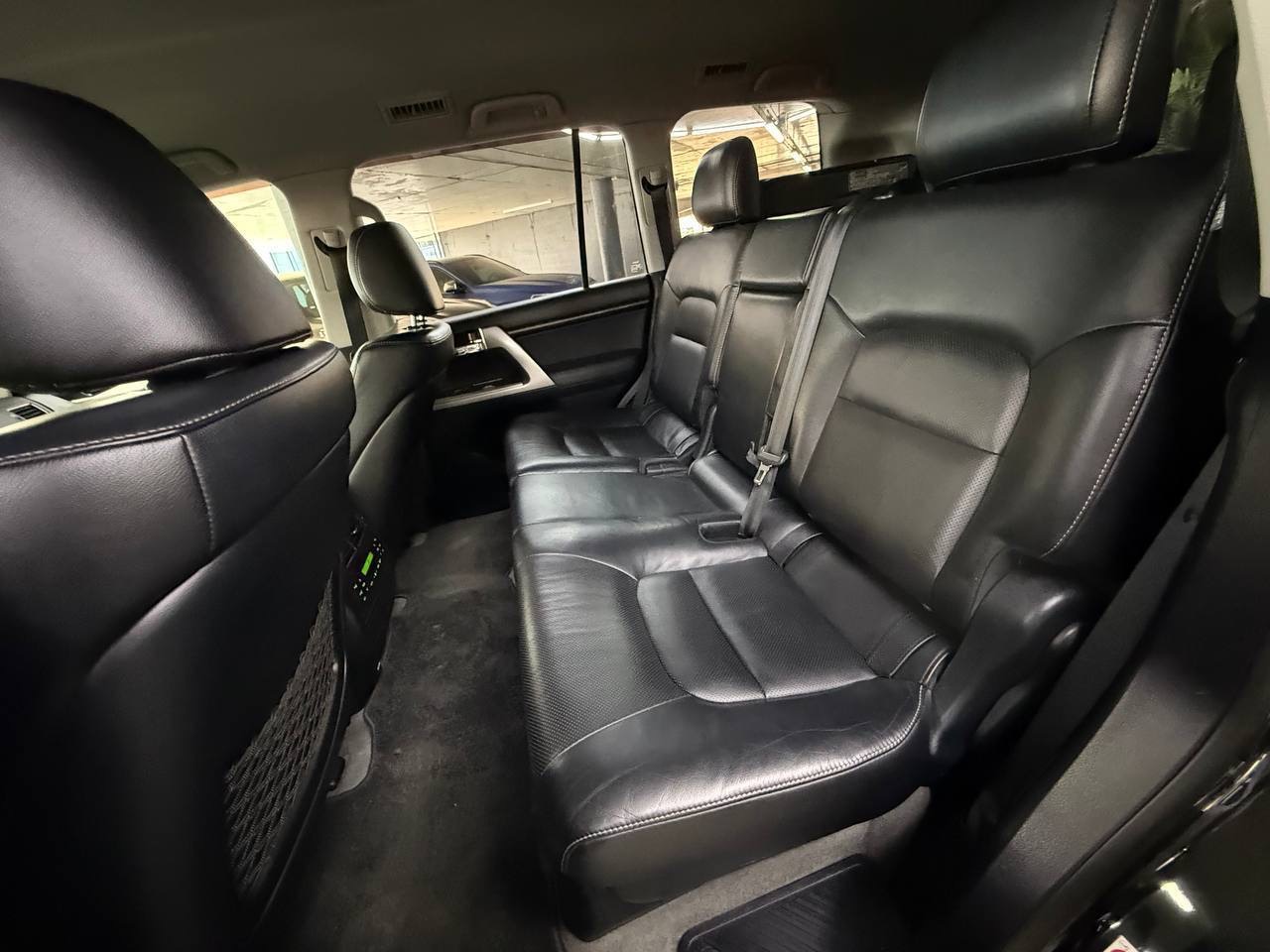 Toyota Land Cruiser - фото 9