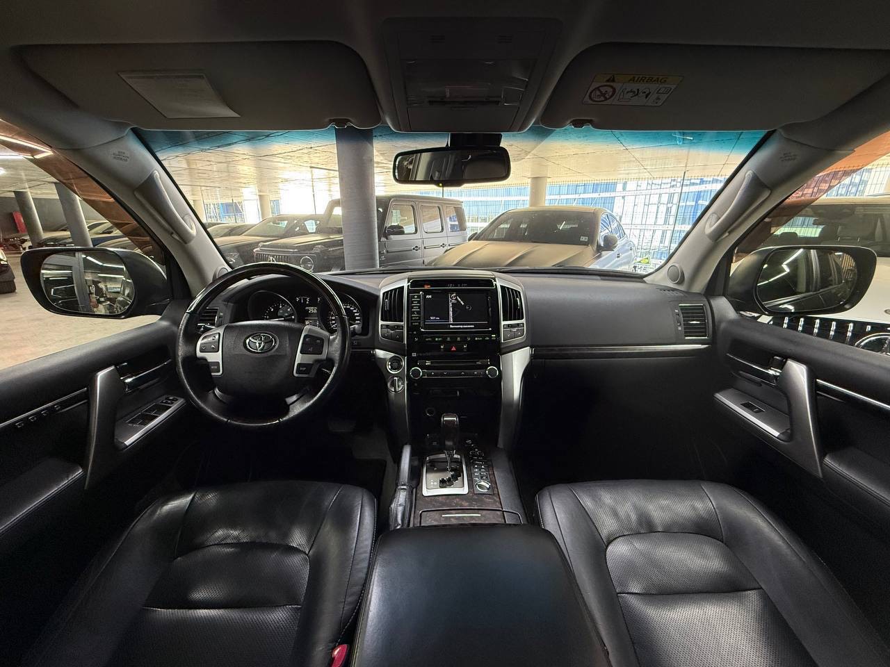 Toyota Land Cruiser - фото 8