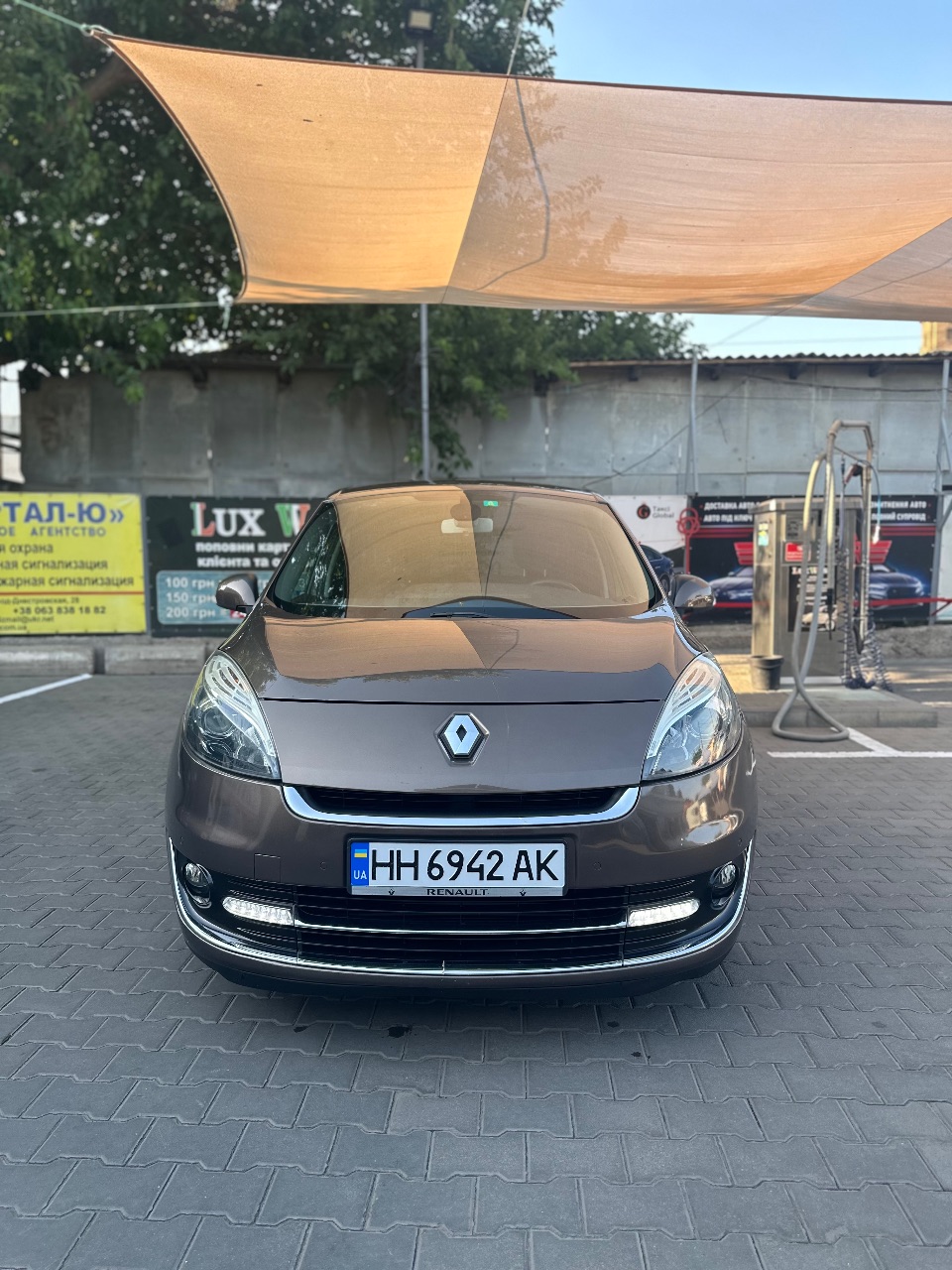 Renault Scenic - фото 1