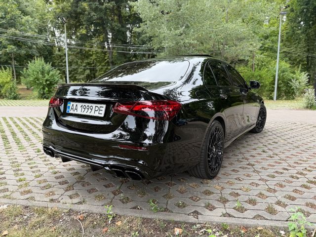 Mercedes-Benz E-Класс - зображення 4