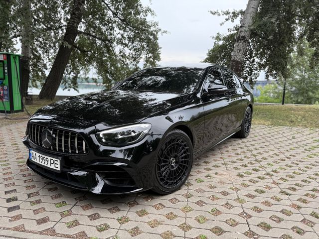 Mercedes-Benz E-Класс - зображення 1