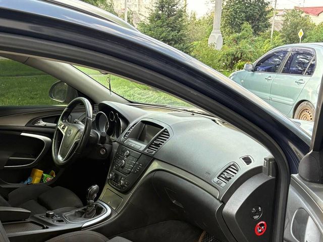 Opel Insignia - зображення 4