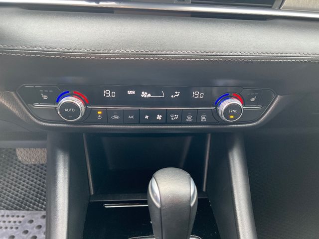 Mazda 6 - фото 3