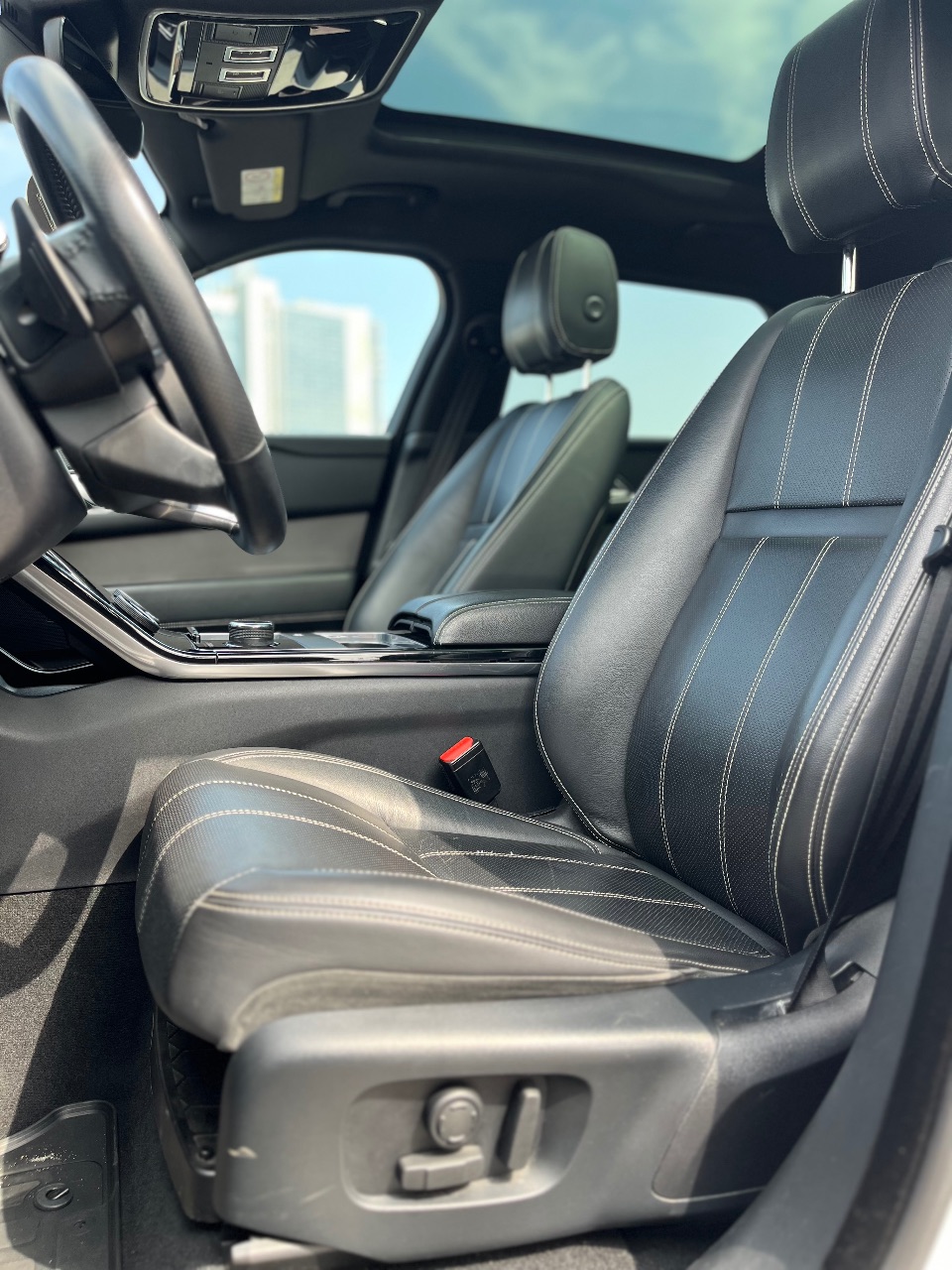 Land Rover Range Rover Velar - фото 11