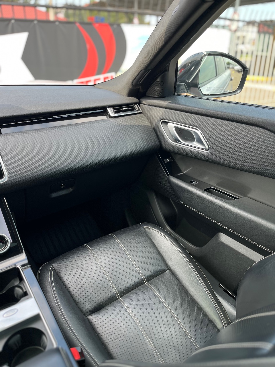 Land Rover Range Rover Velar - фото 9