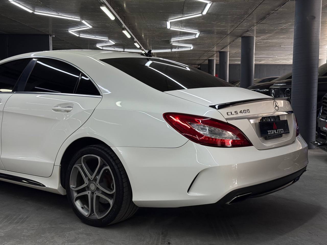 Mercedes-Benz CLS - фото 6