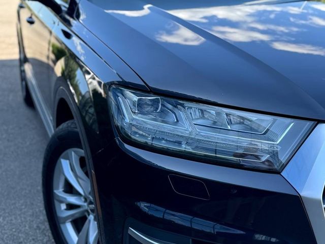 Audi Q7 - фото 5