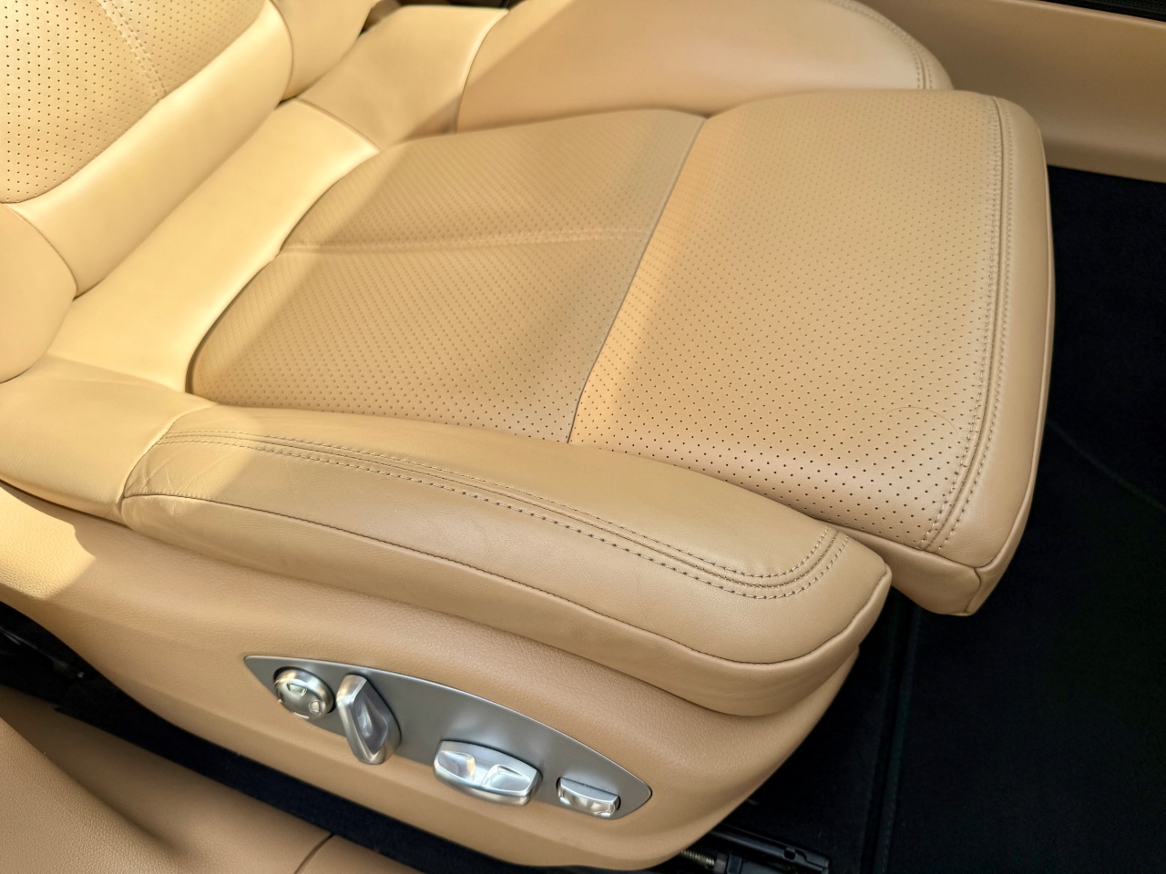 Porsche Macan - фото 6