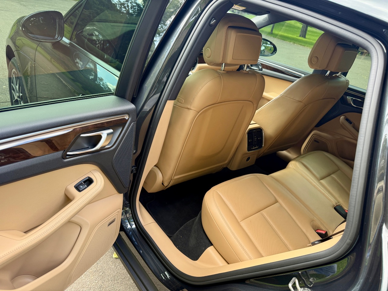 Porsche Macan - фото 12