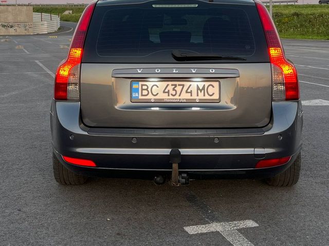 Volvo V50 - зображення 4