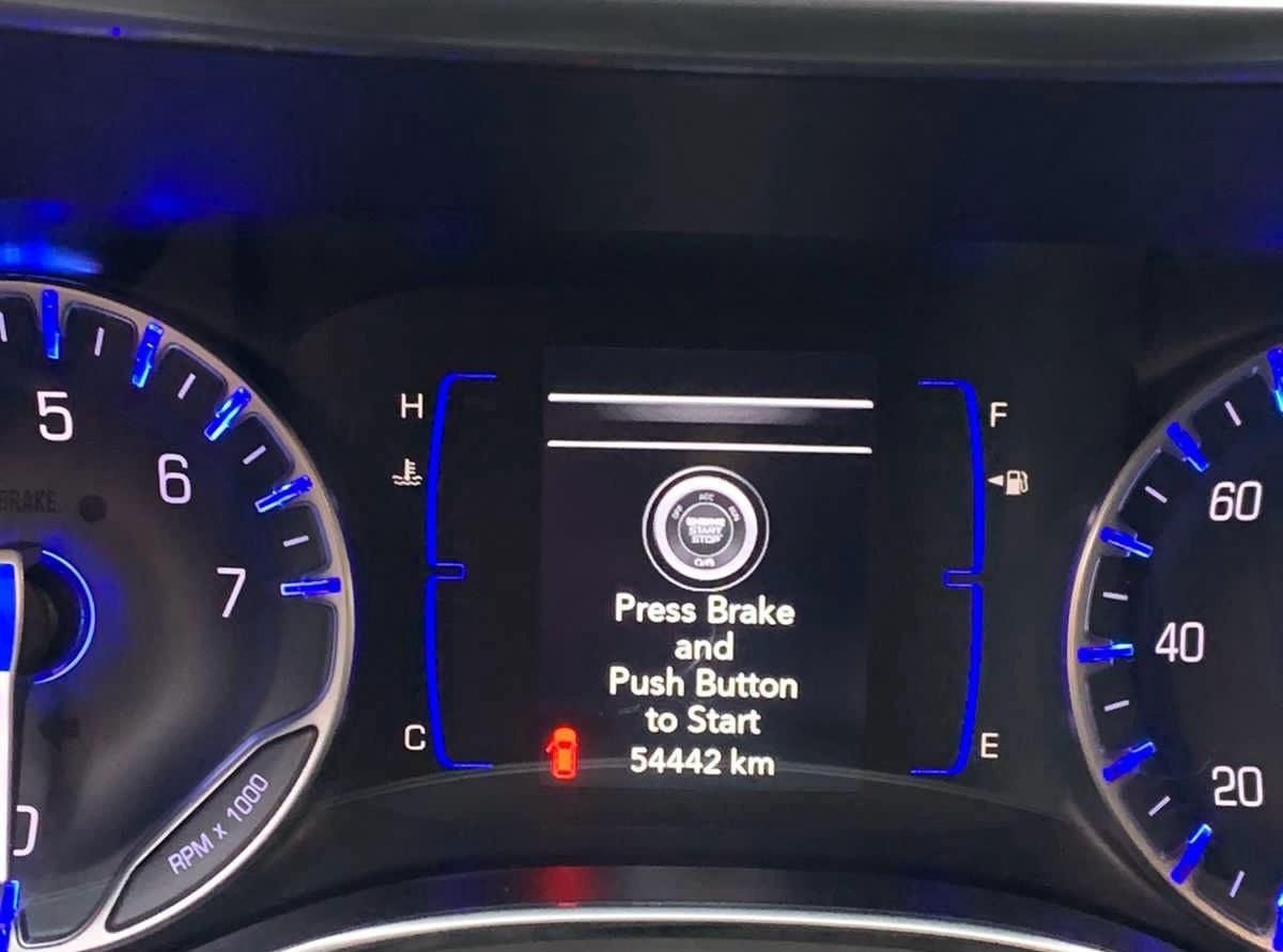 Chrysler Pacifica - фото 10