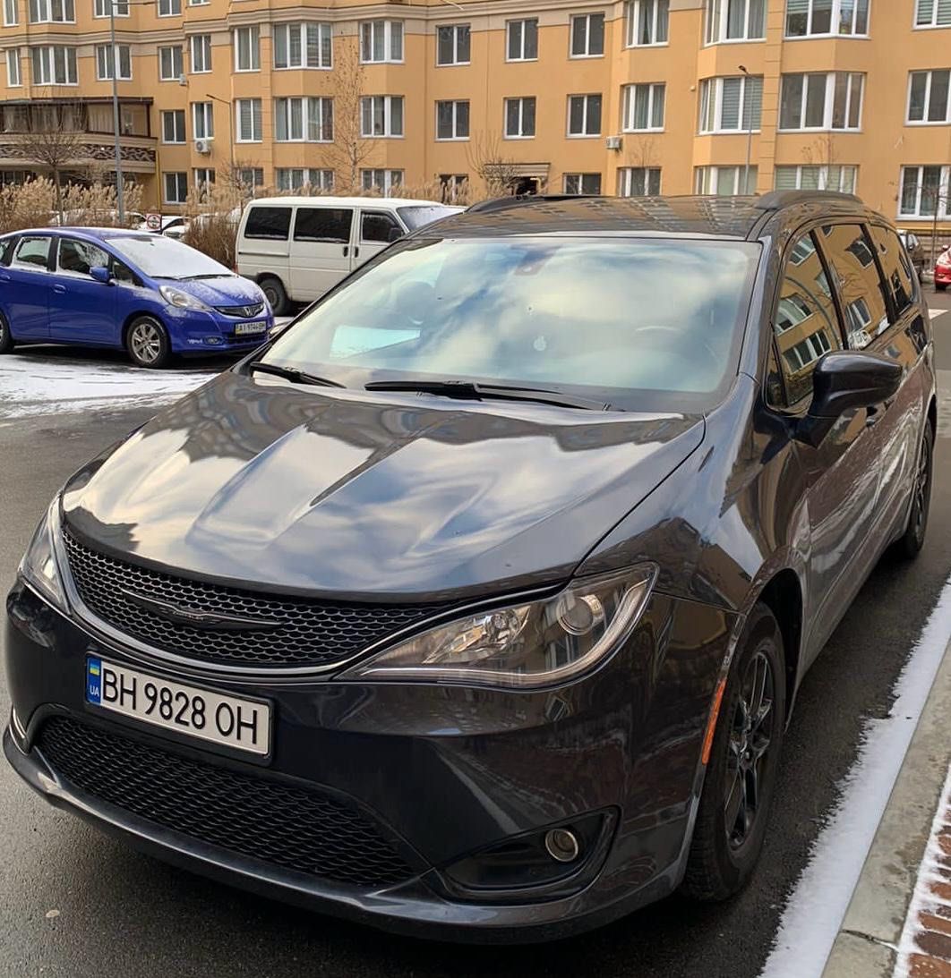 Chrysler Pacifica - фото 6