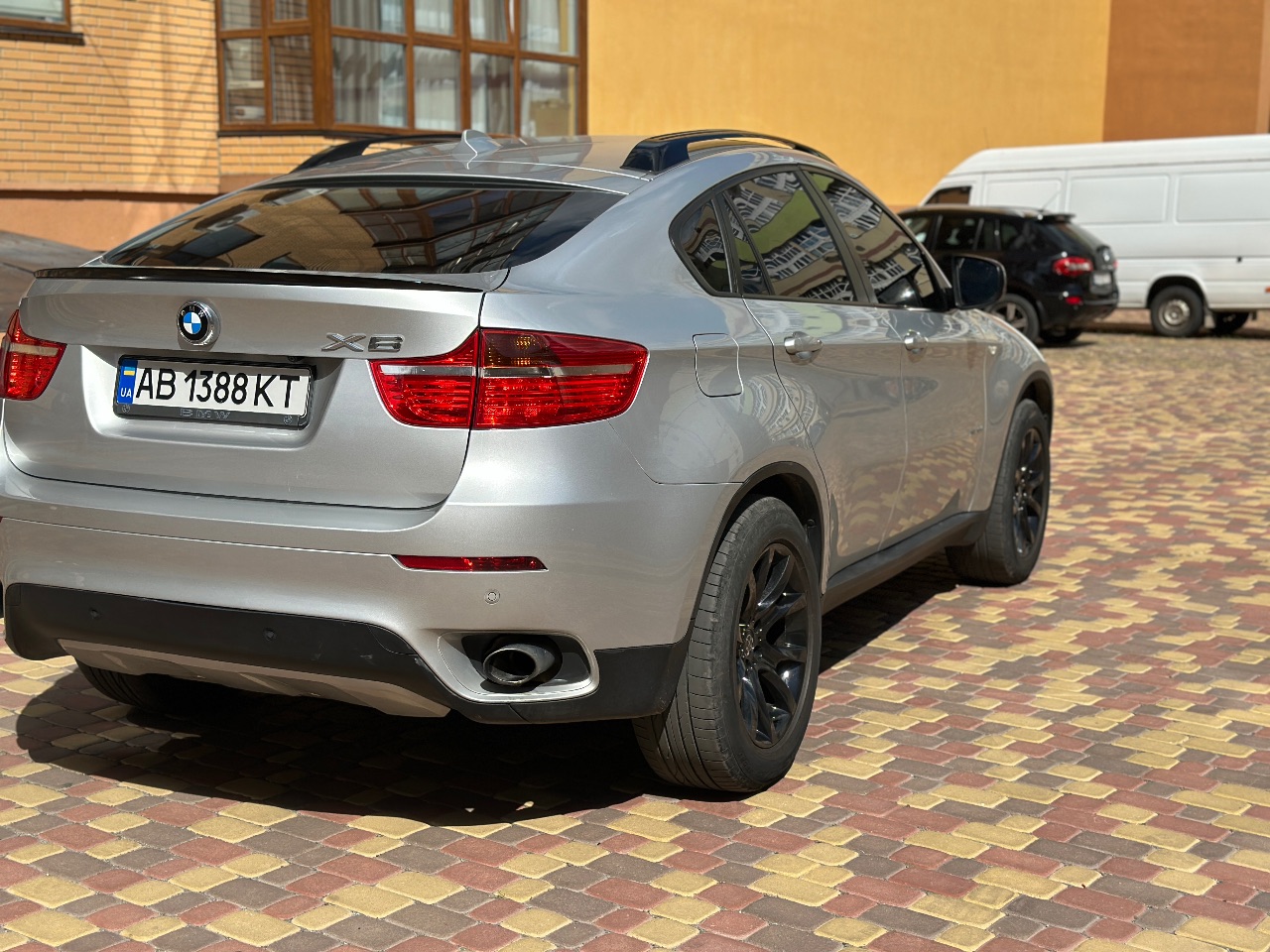 BMW X6 - фото 5