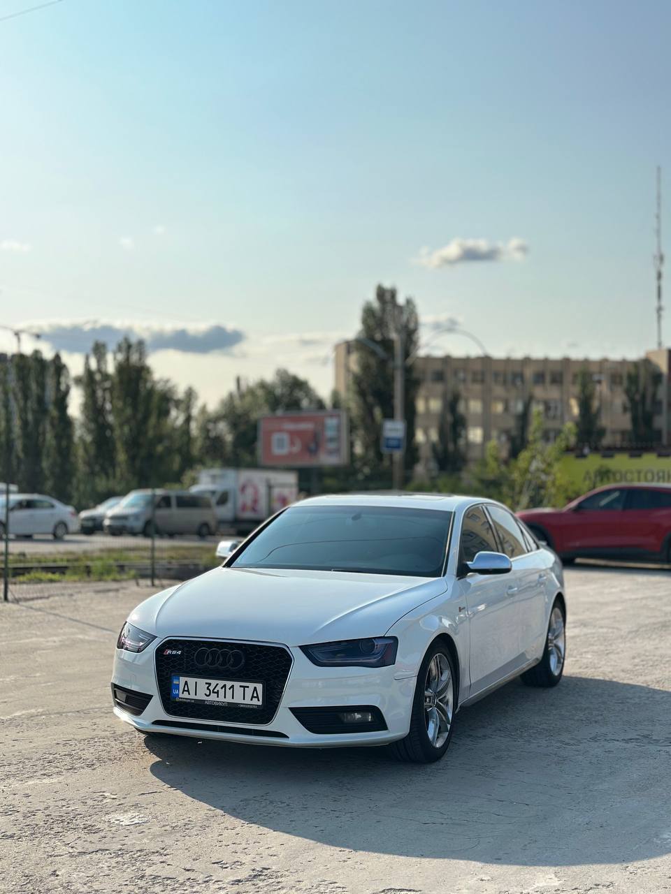 Audi S4 - фото 3