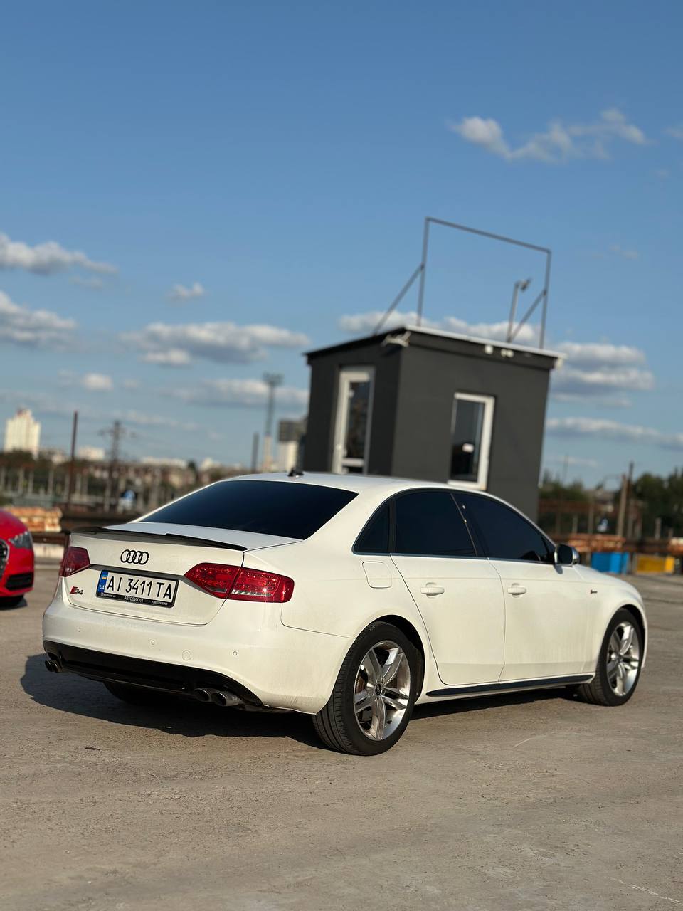 Audi S4 - фото 4