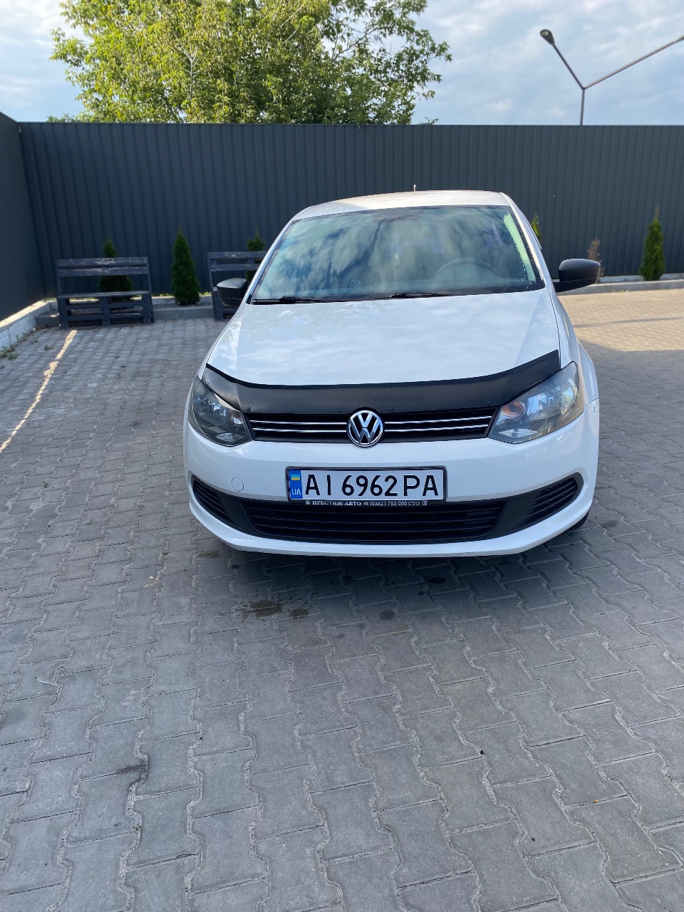 Volkswagen Polo - фото 1