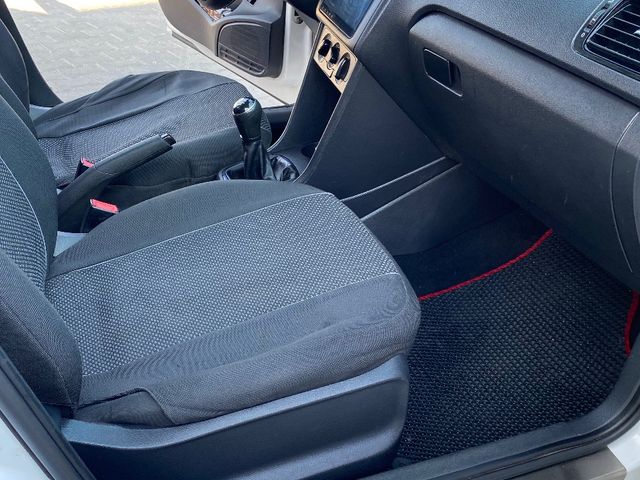 Volkswagen Polo - зображення 5