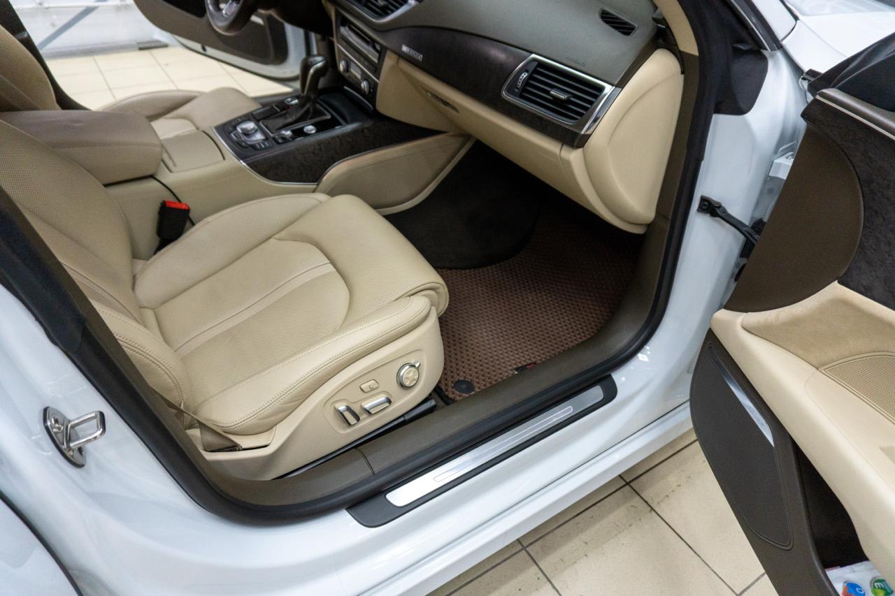 Audi A7 - фото 38