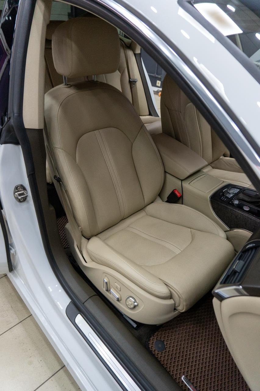 Audi A7 - фото 36