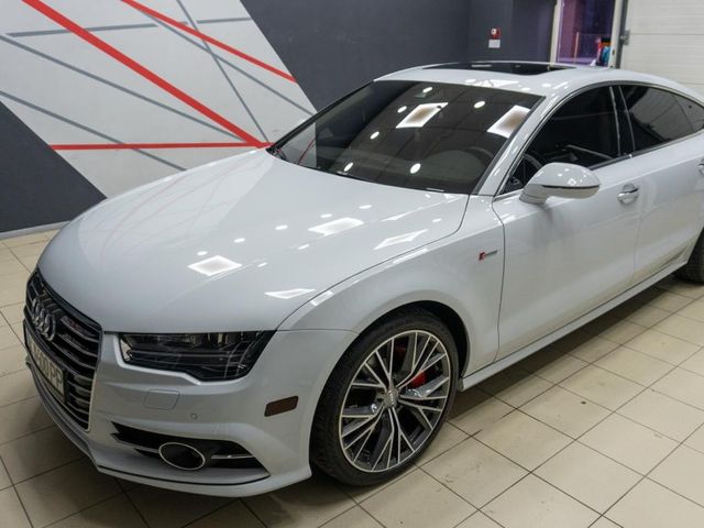 Audi A7 - фото 2