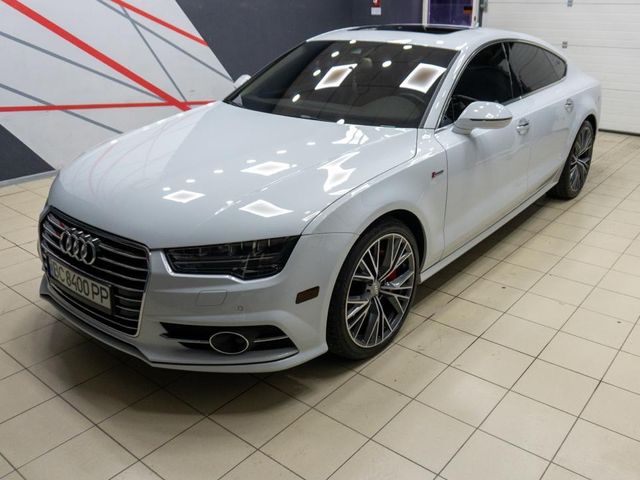 Audi A7 - фото 4