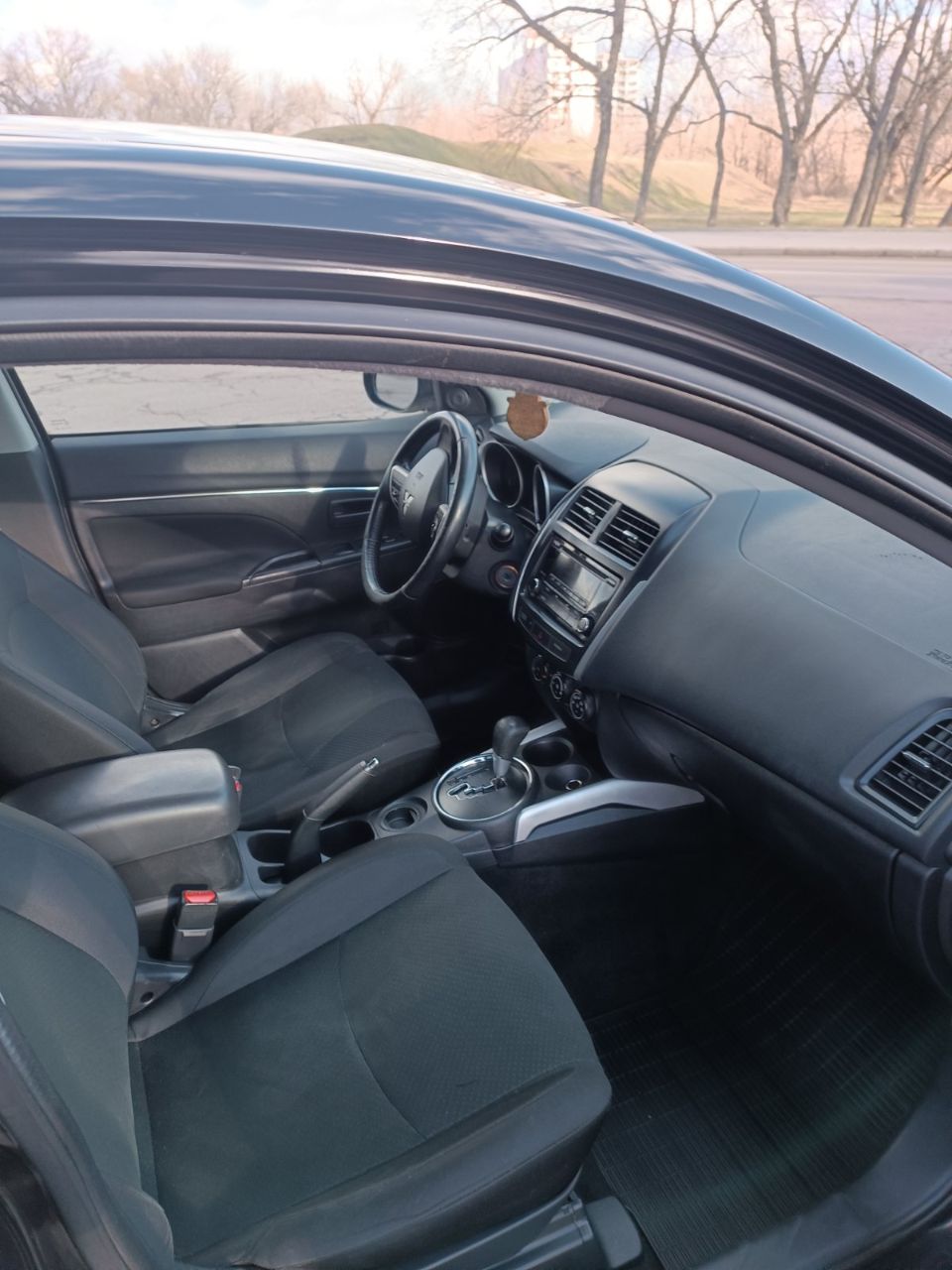 Mitsubishi Outlander Sport - фото 2