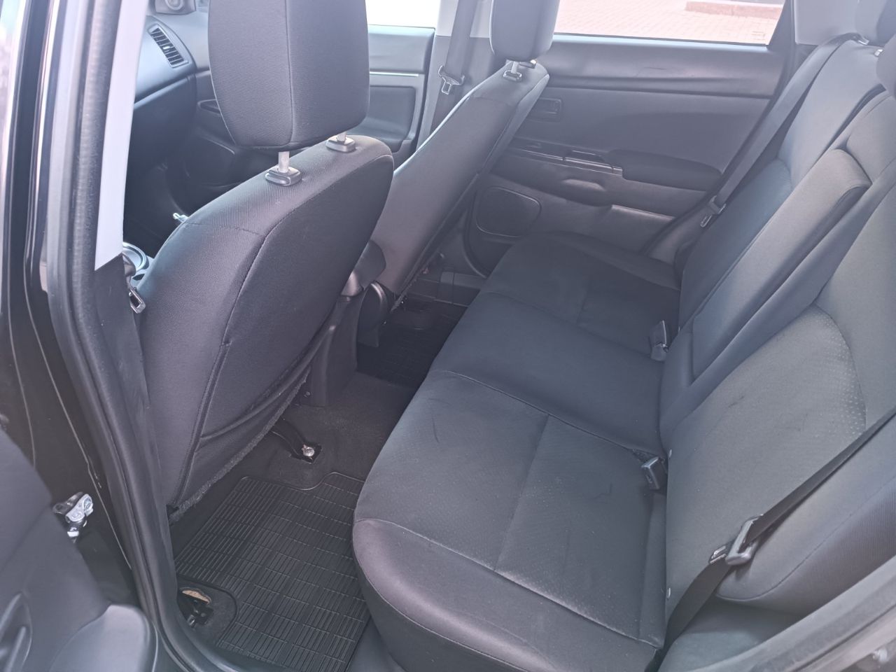 Mitsubishi Outlander Sport - фото 6