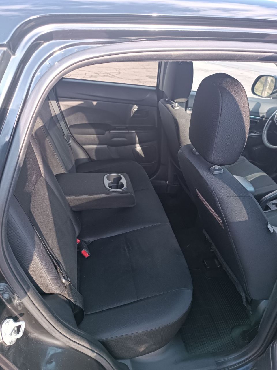 Mitsubishi Outlander Sport - фото 4