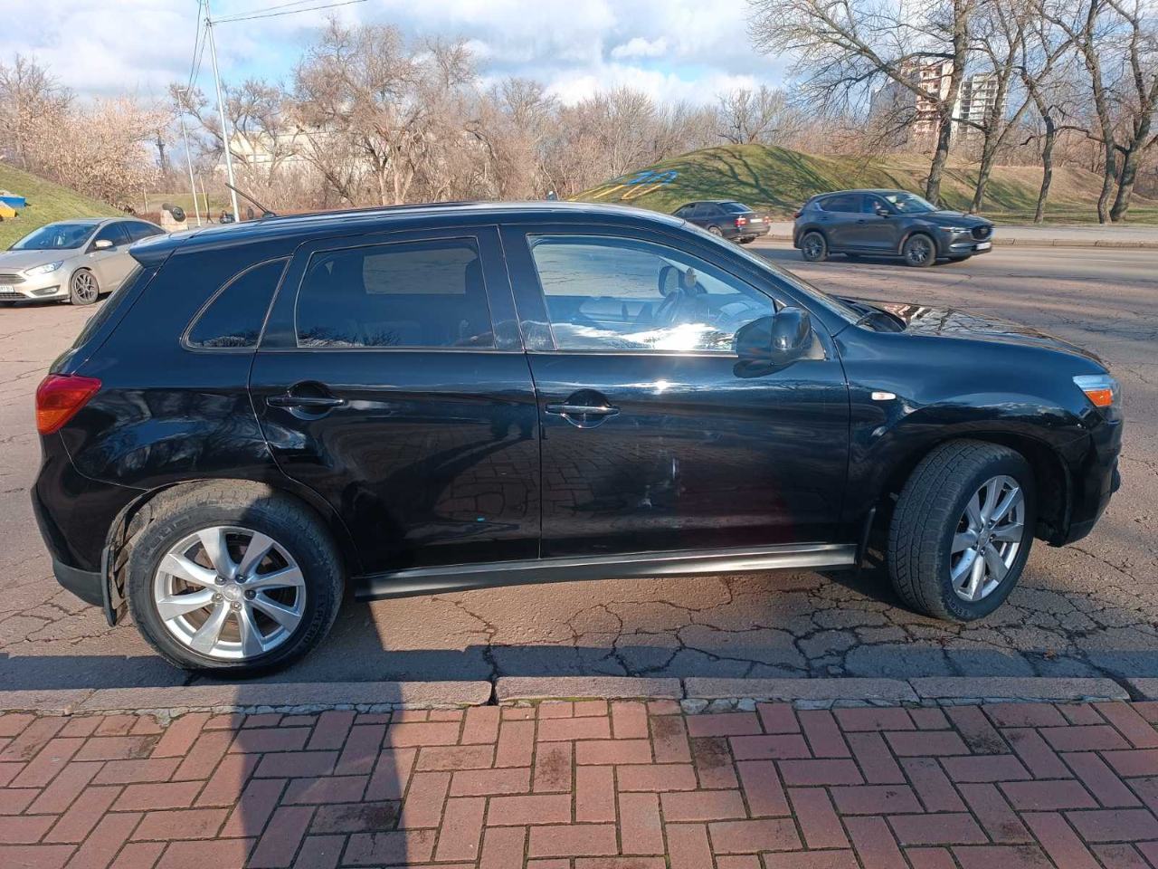 Mitsubishi Outlander Sport - фото 13