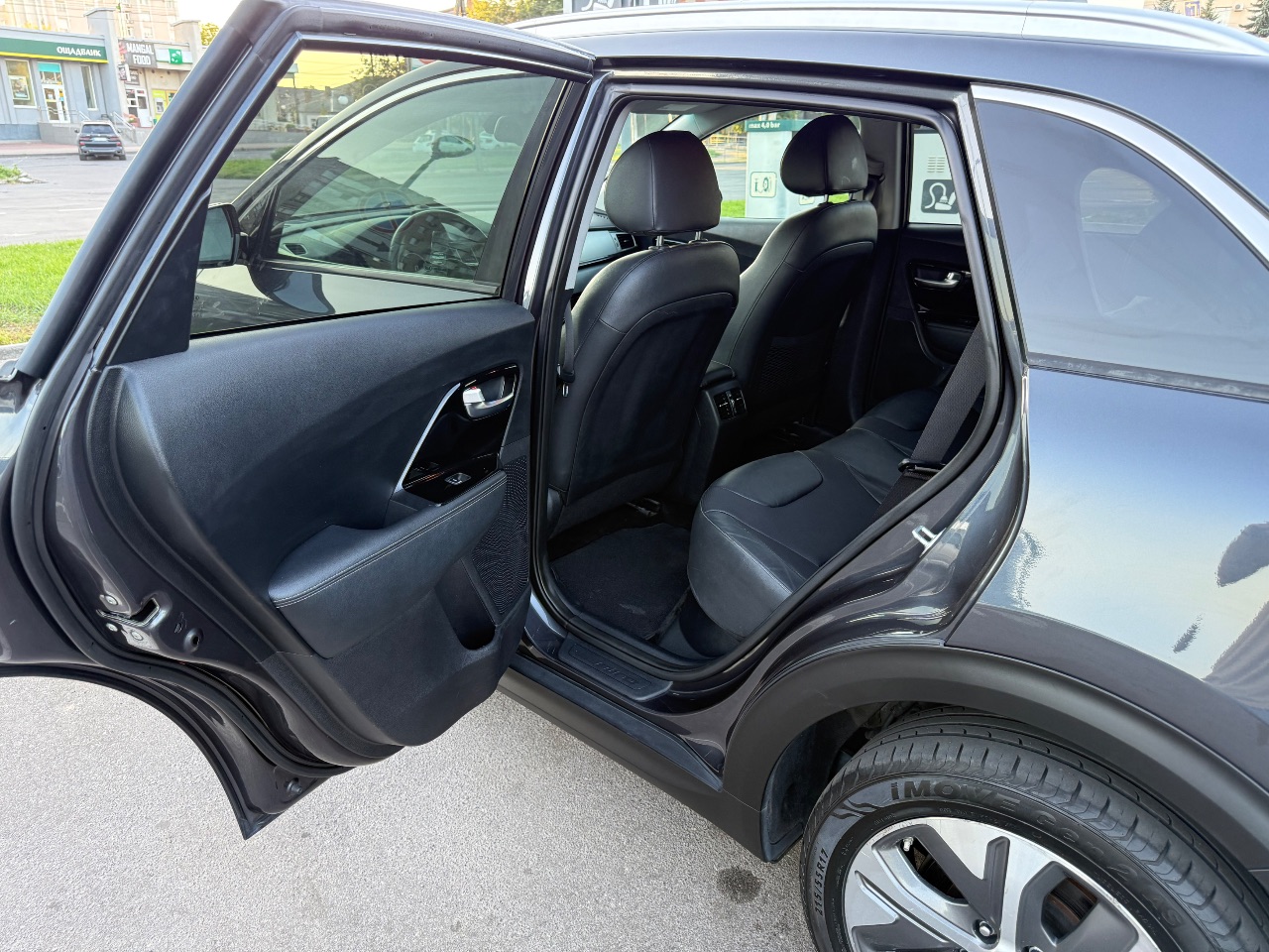 Kia Niro - фото 18