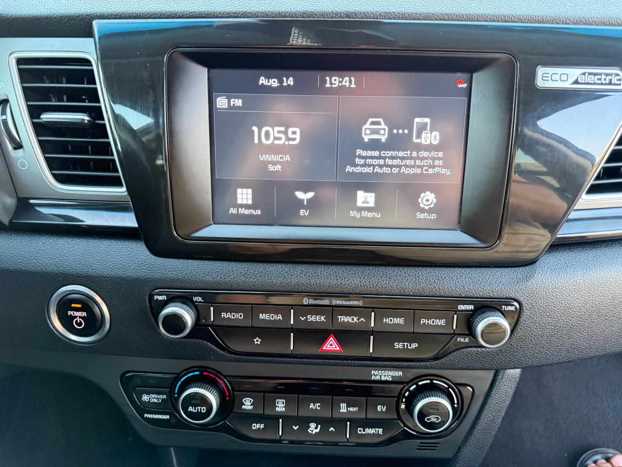 Kia Niro - фото 28