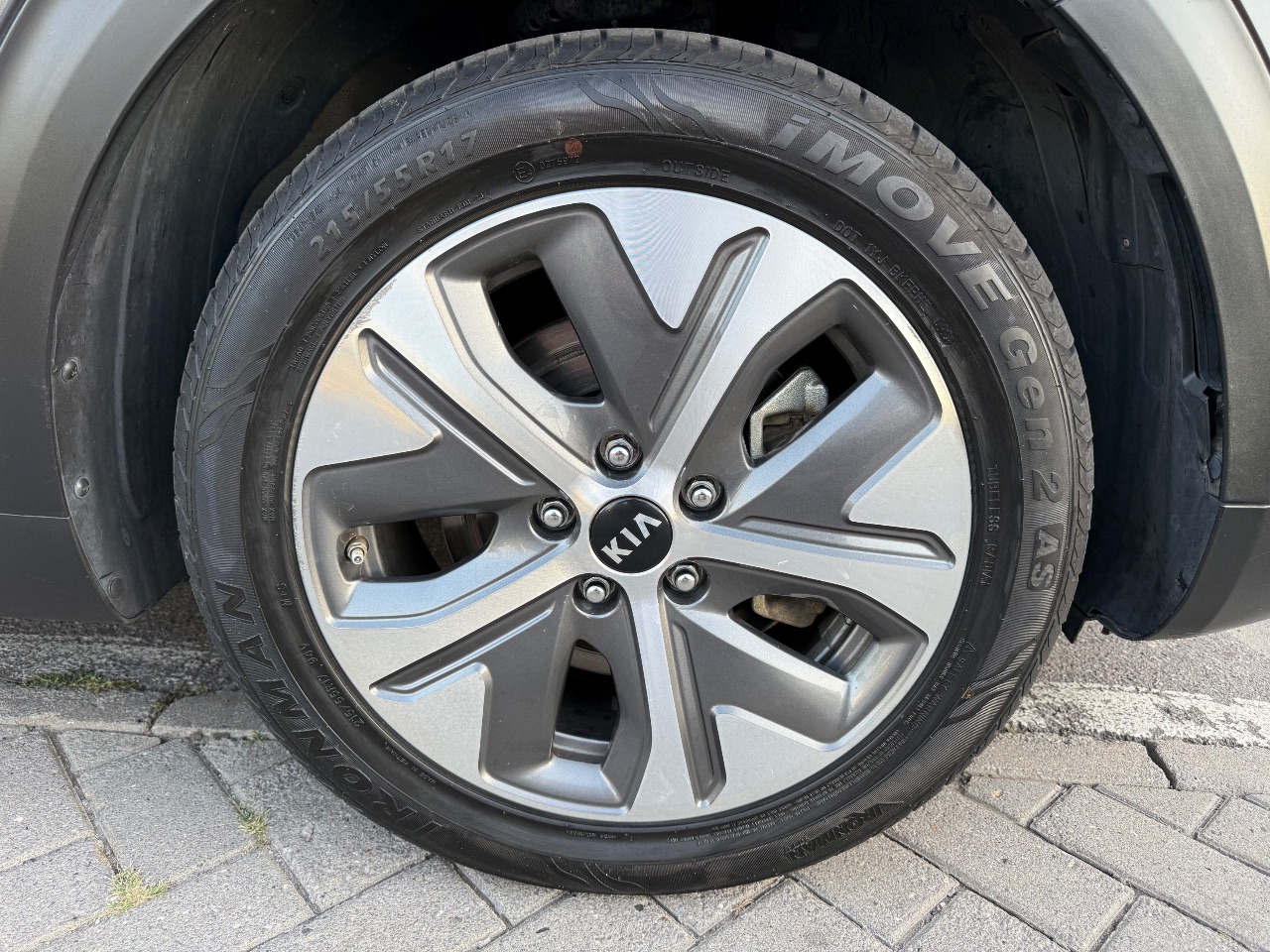 Kia Niro - фото 24