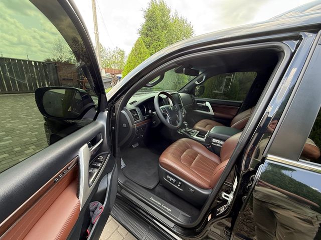 Toyota Land Cruiser - зображення 2