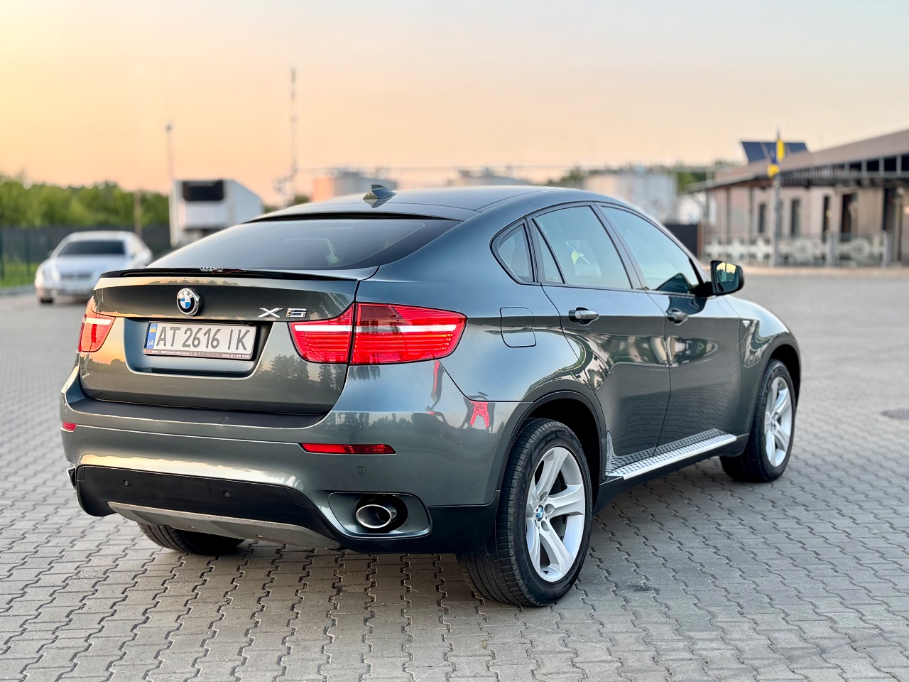 BMW X6 - фото 3