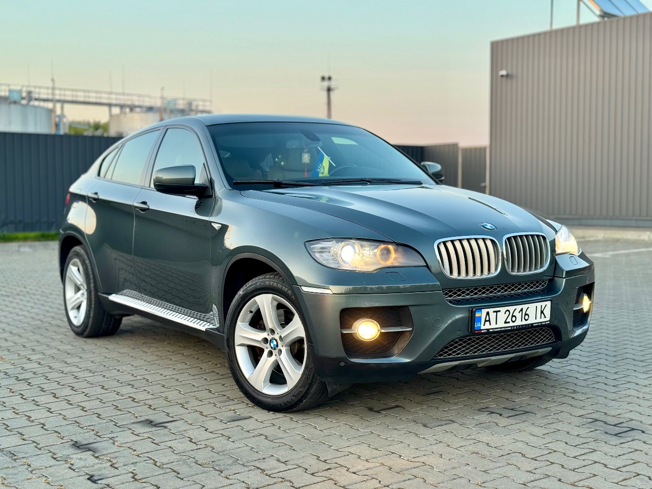 BMW X6 - фото 5