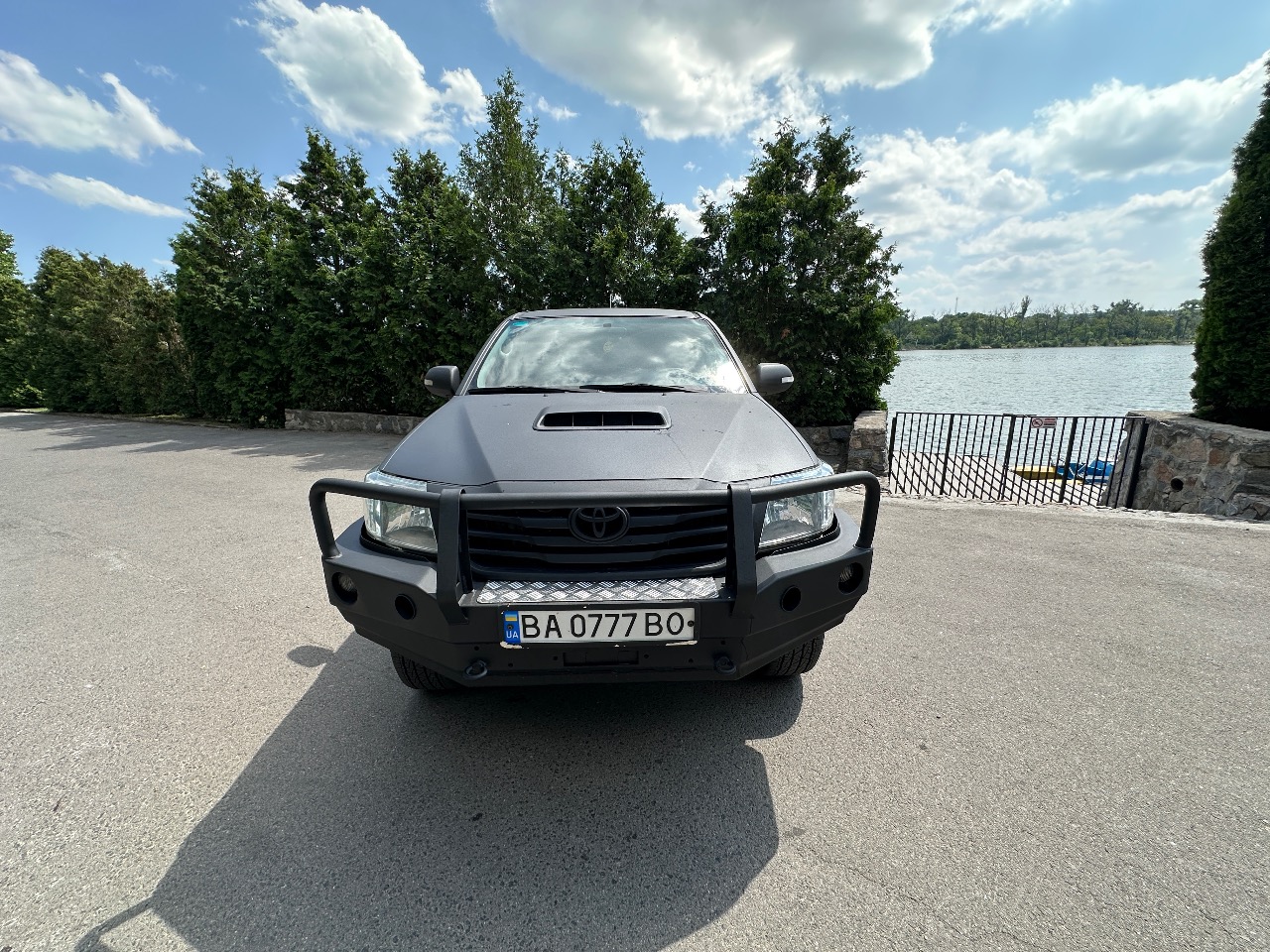 Toyota Hilux - фото 16