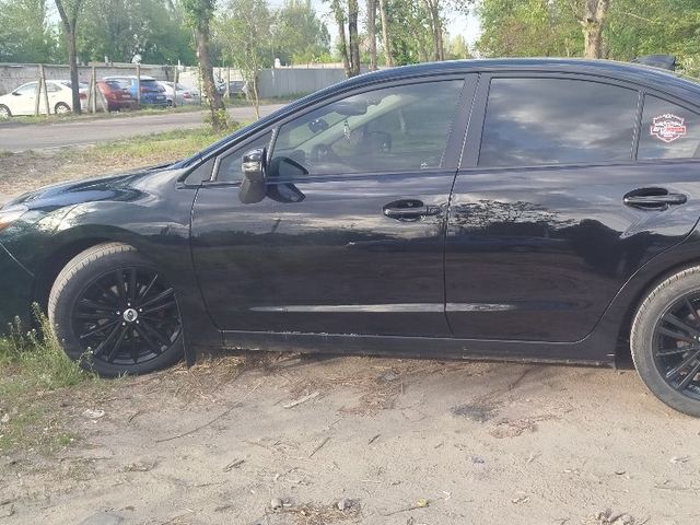 Subaru Impreza - фото 3