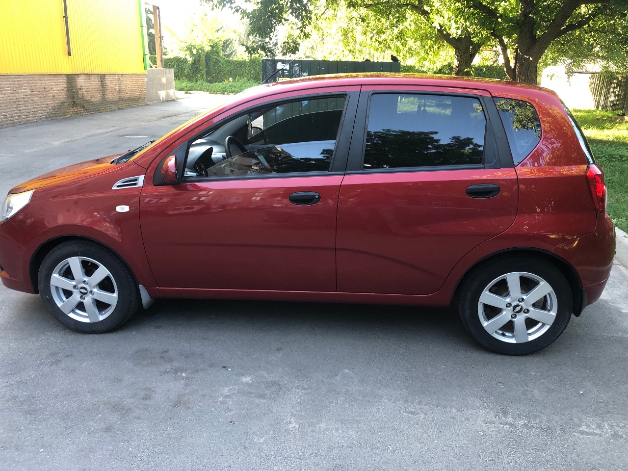 Chevrolet Aveo - фото 2