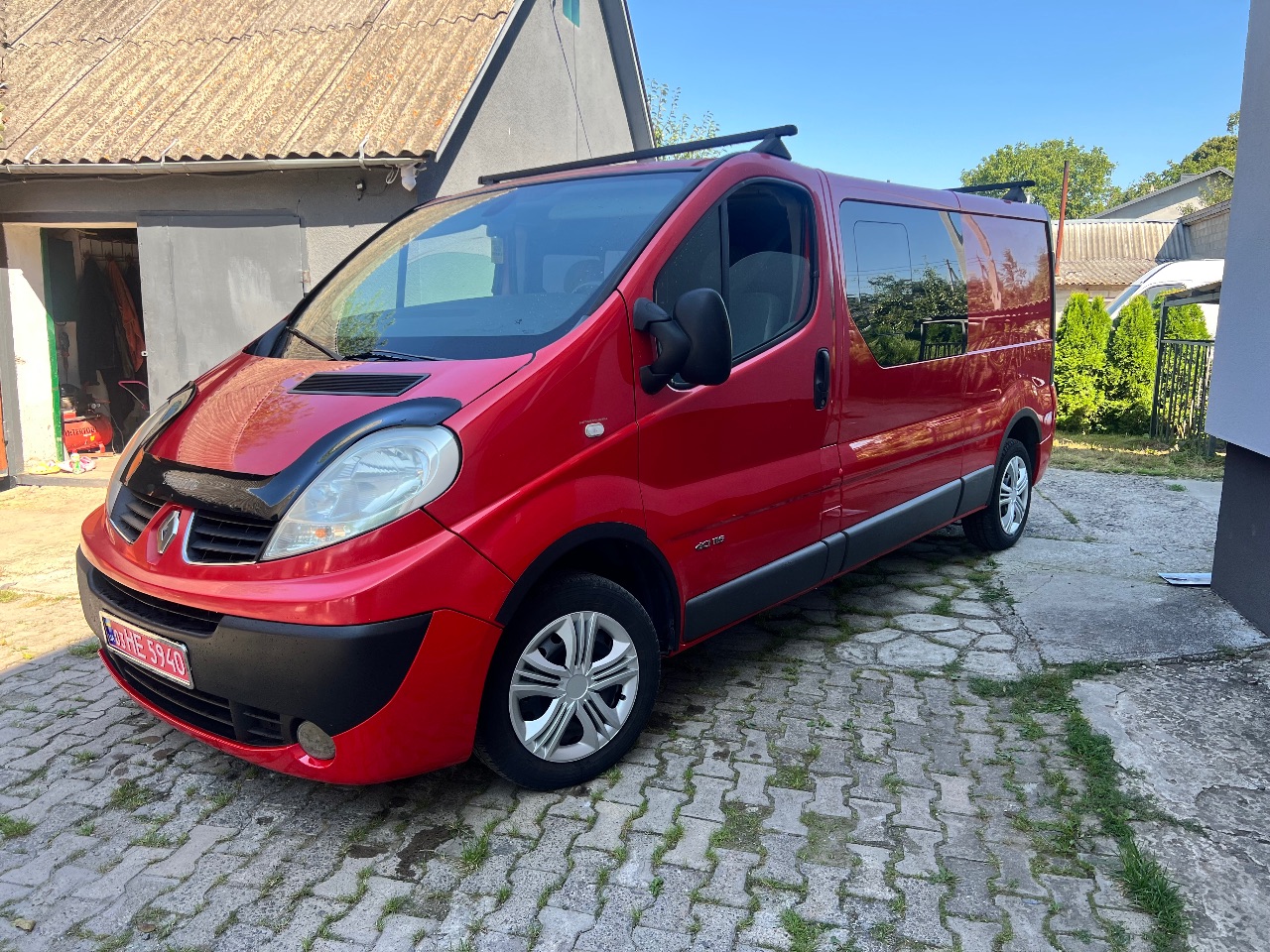 Renault Trafic - фото 1