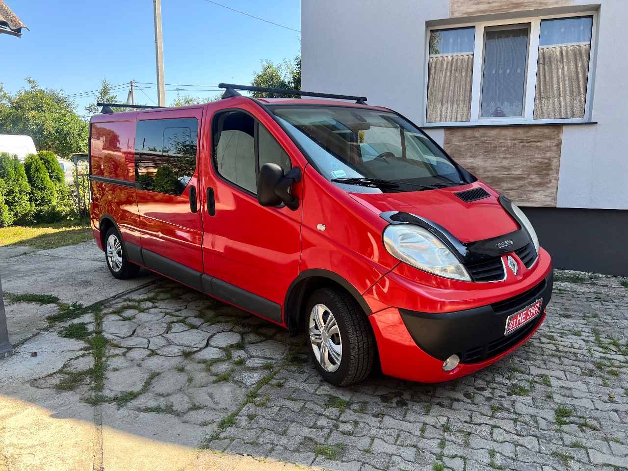 Renault Trafic - фото 2