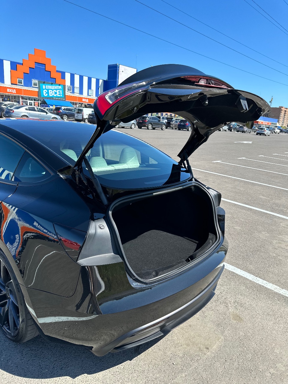Tesla Model 3 - фото 24