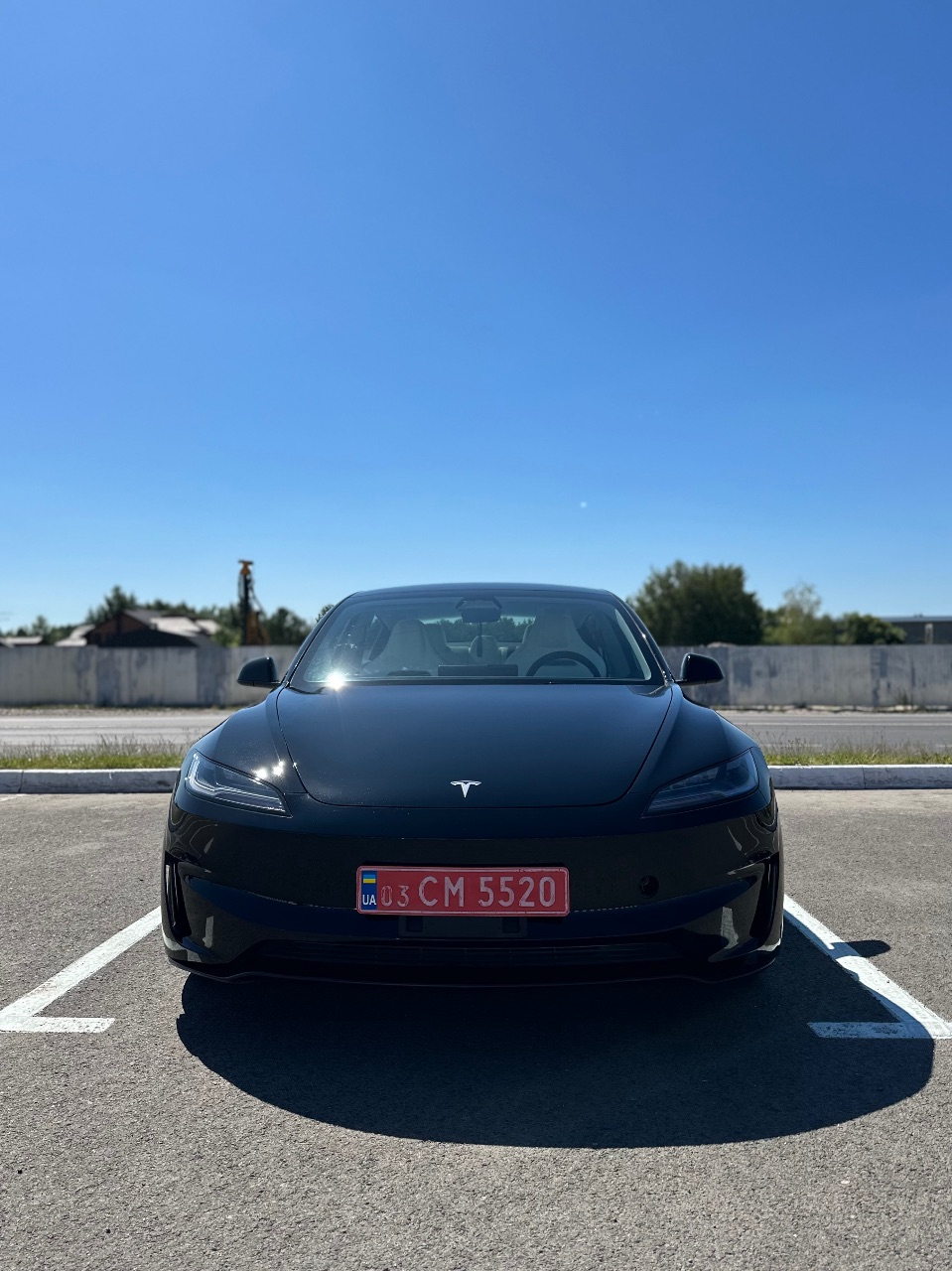 Tesla Model 3 - фото 4