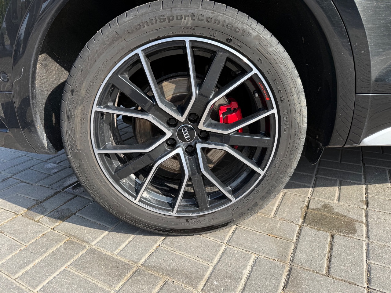 Audi Q5 - фото 7