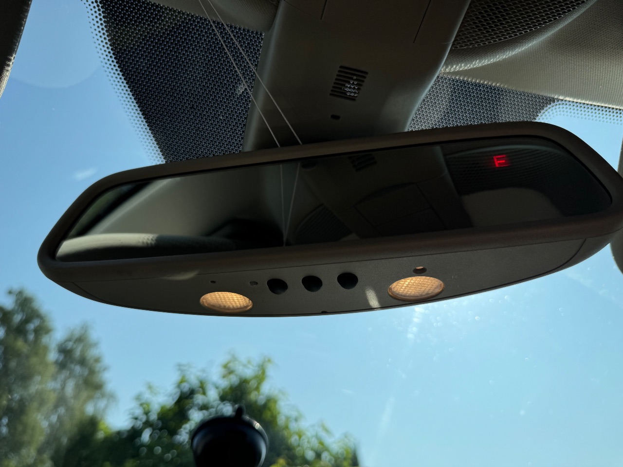 Mercedes-Benz R-Класс - фото 19