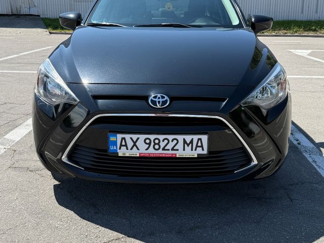 Toyota Yaris - фото 2