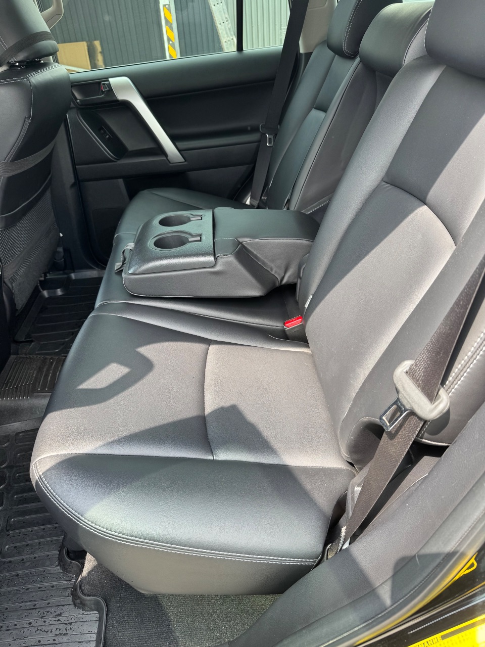 Toyota Land Cruiser Prado - фото 8