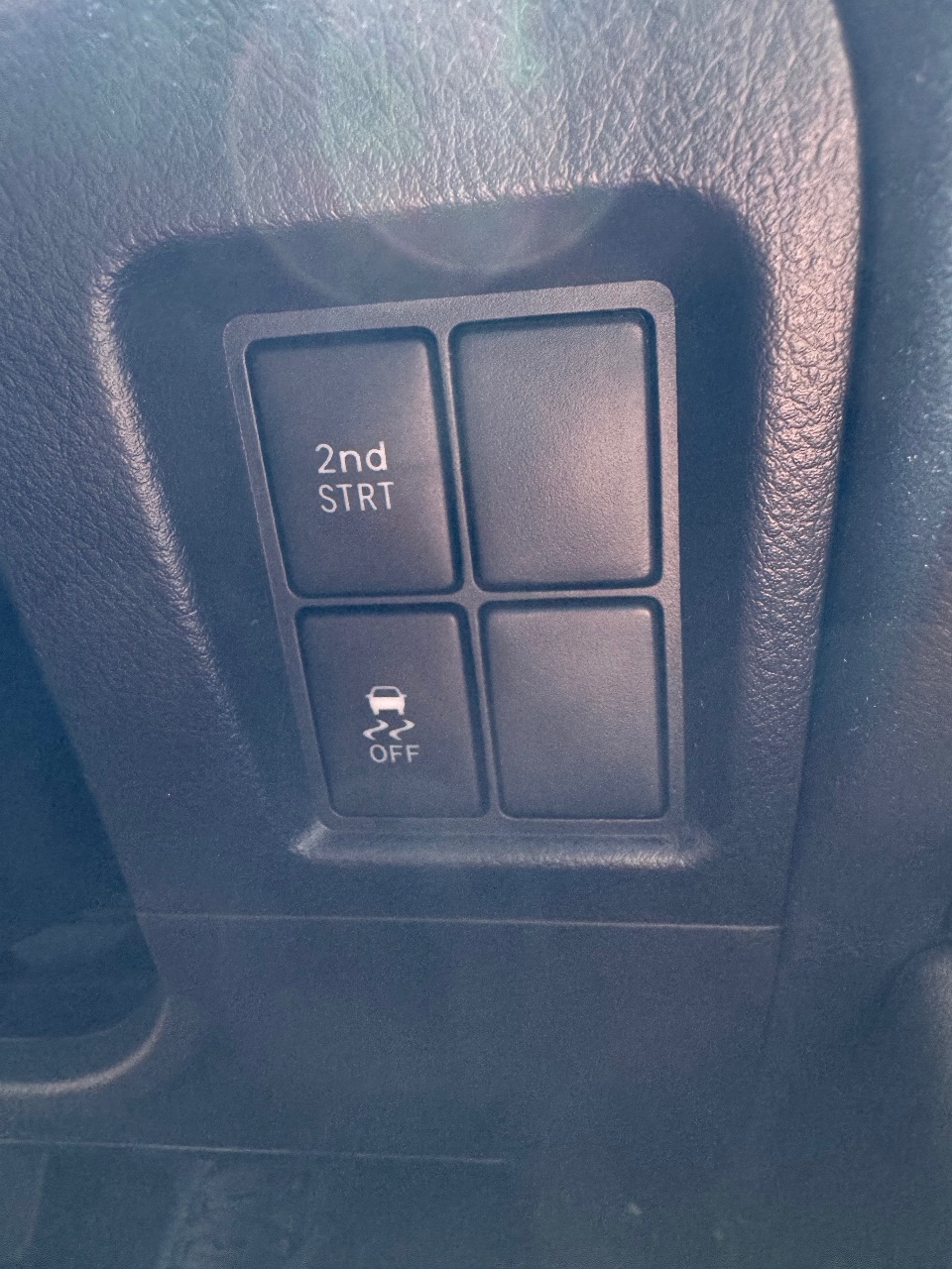 Toyota Land Cruiser Prado - фото 34