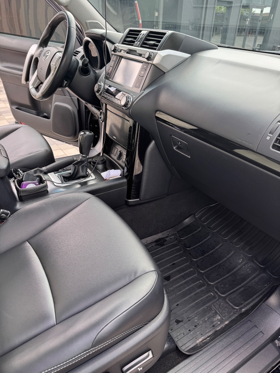 Toyota Land Cruiser Prado - фото 15