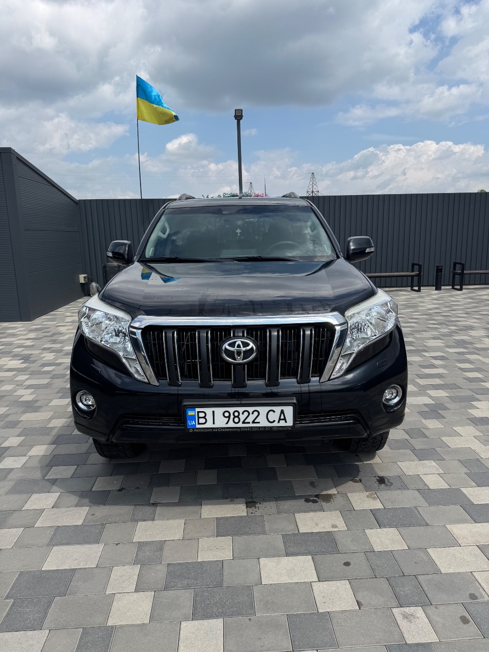 Toyota Land Cruiser Prado - фото 3